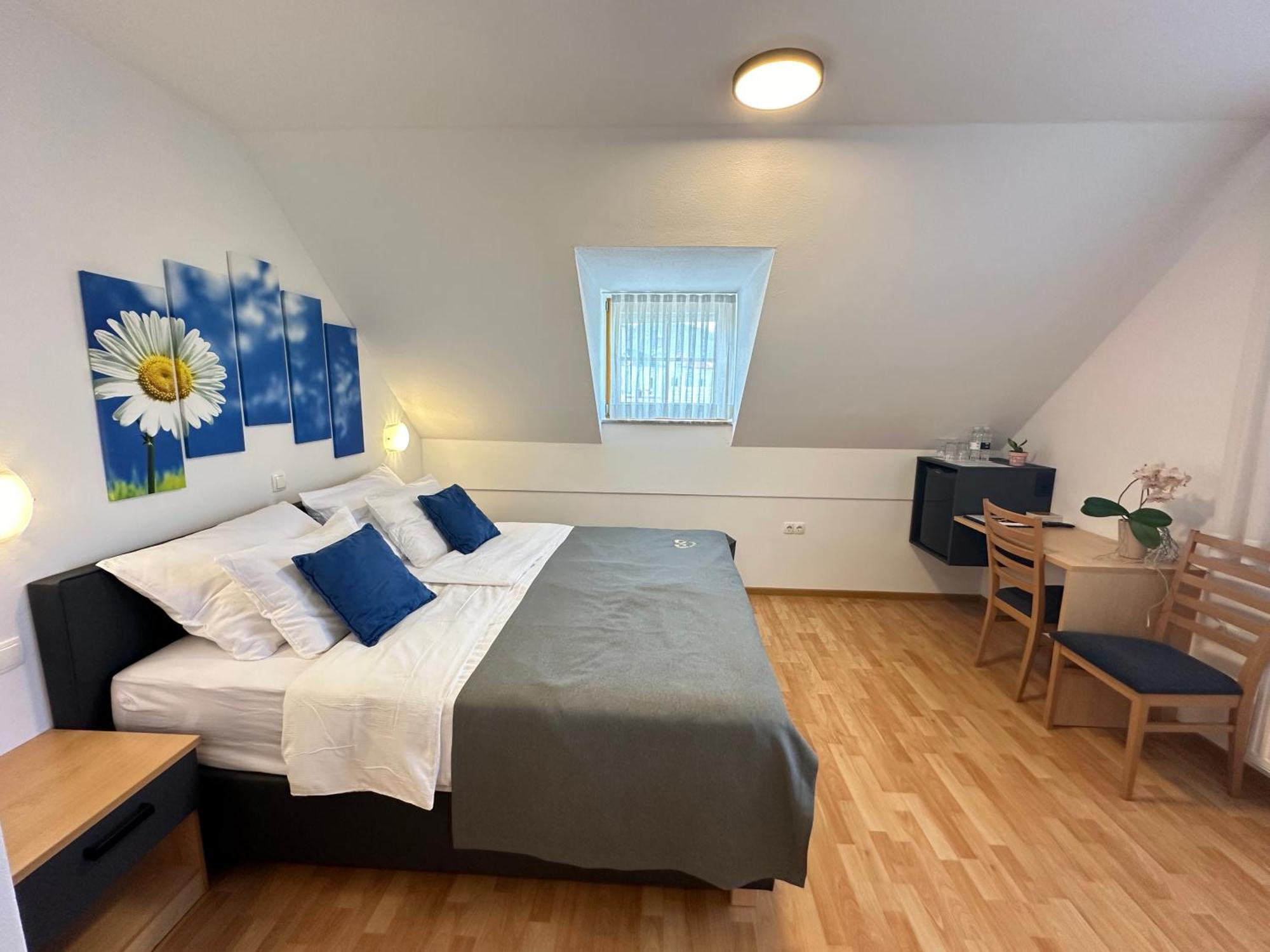 Boutique Hotel Loka Skofja Loka Bagian luar foto