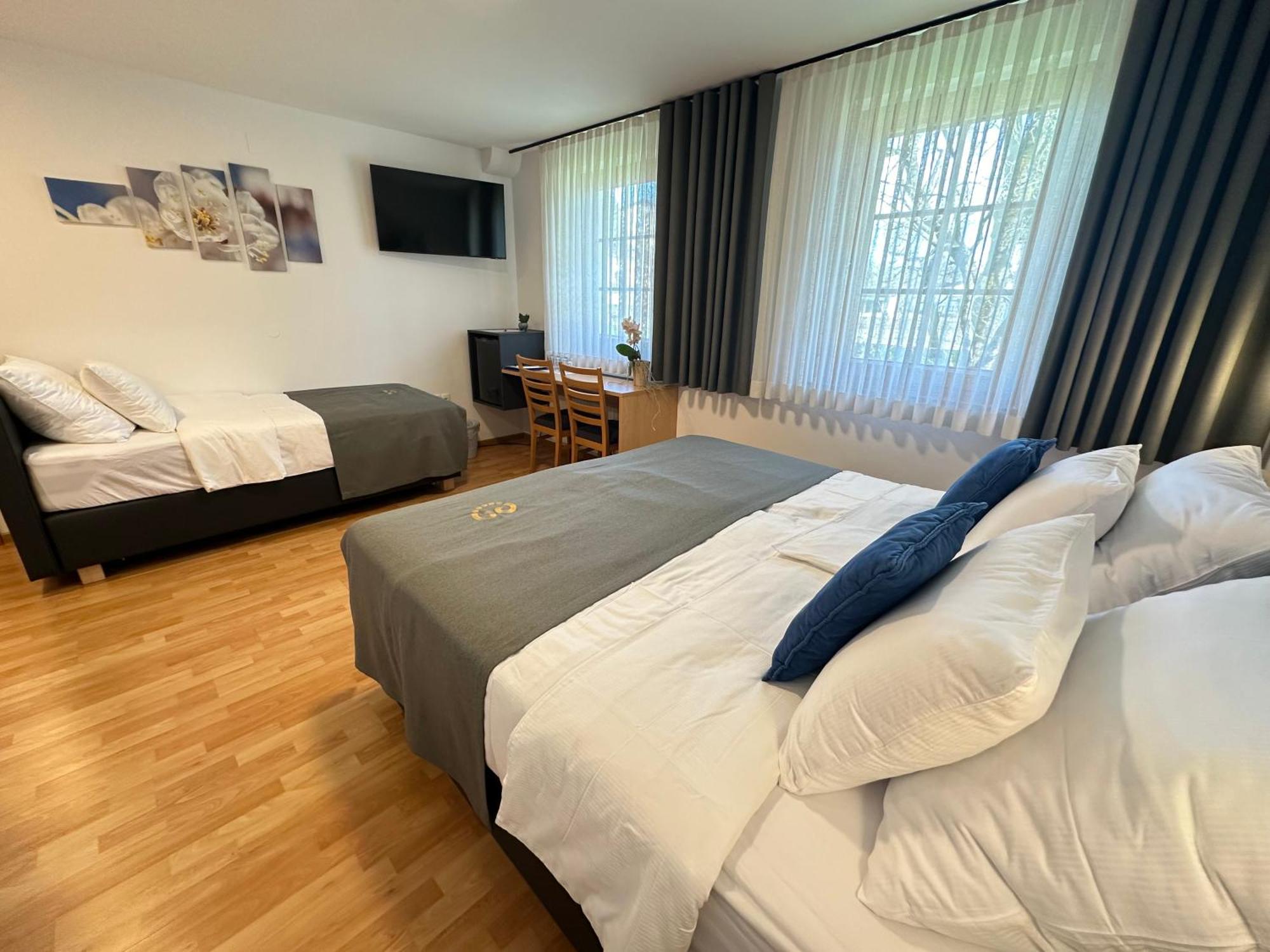 Boutique Hotel Loka Skofja Loka Bagian luar foto