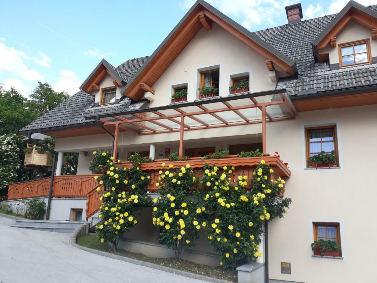 Boutique Hotel Loka Skofja Loka Bagian luar foto